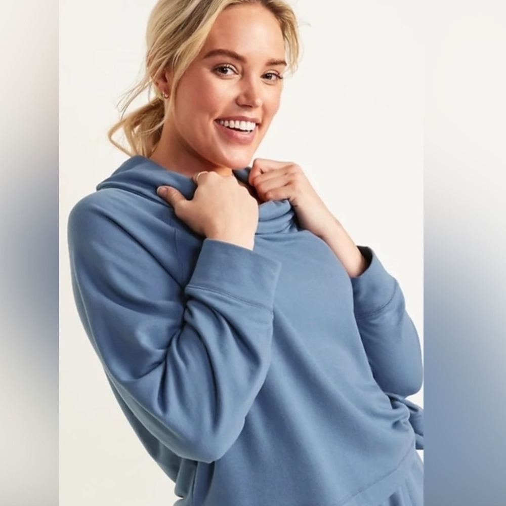 Old‎ Navy Blue Cowl Neck Sweater